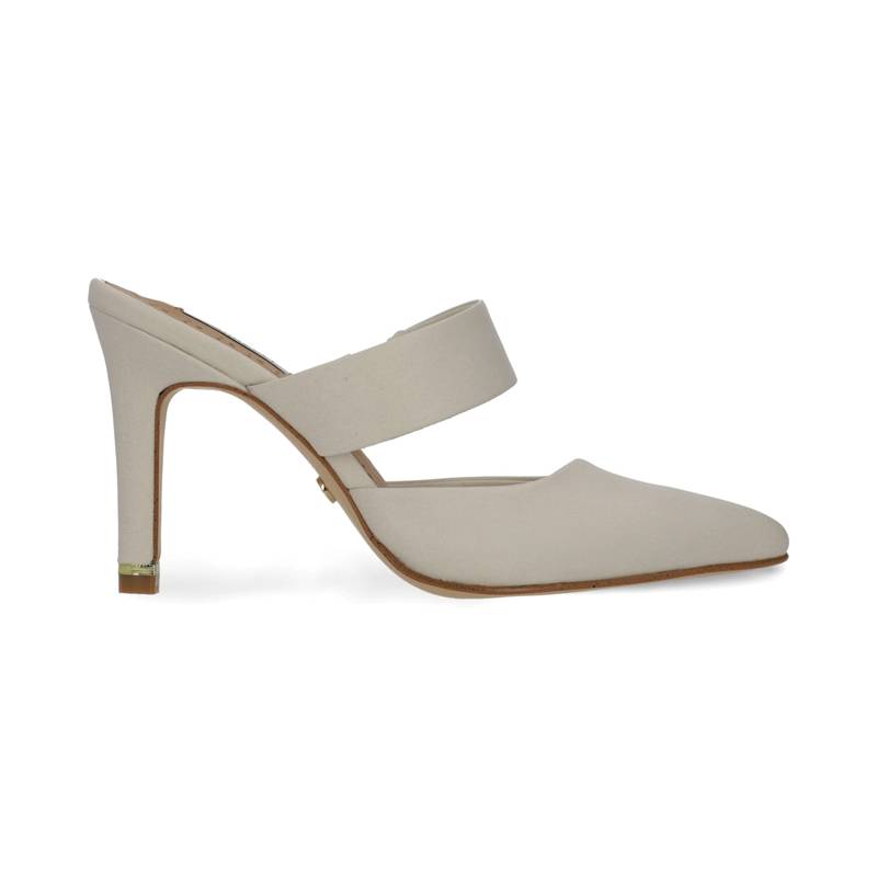 Zapatilla con pulsera en piel color latte Quirelli estilo 302402 product image