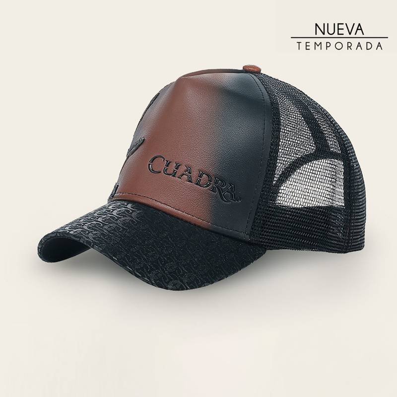 Gorra en piel genuina con diseño de alligator product image